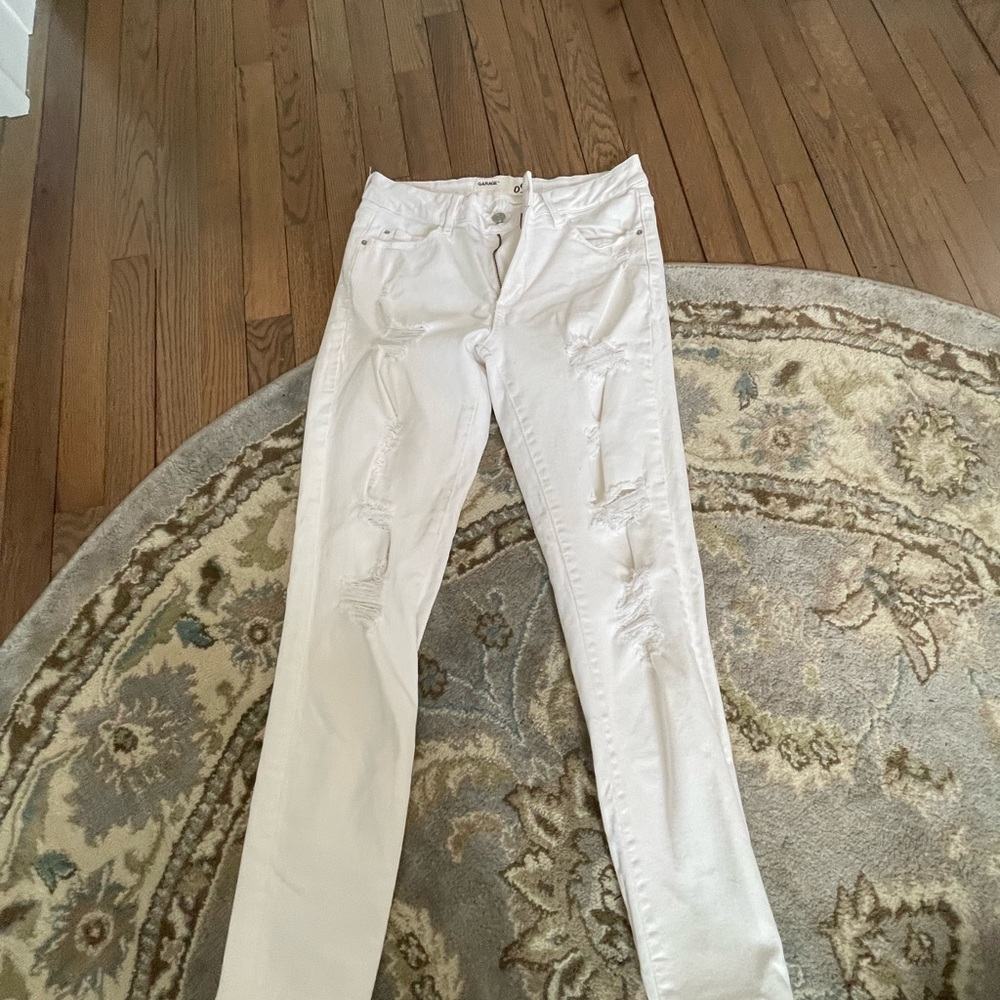 Garage White Ripped Jeggings